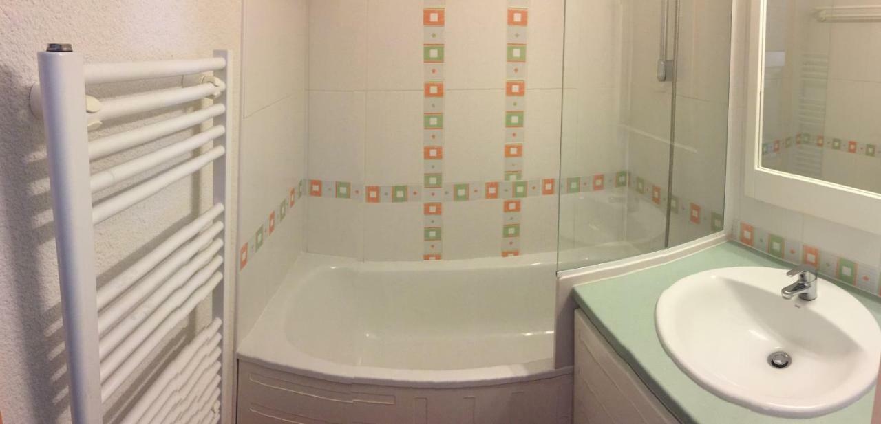 Studio Cabine 4 Places Le Pedrou Font-Romeu-Odeillo-Via ภายนอก รูปภาพ